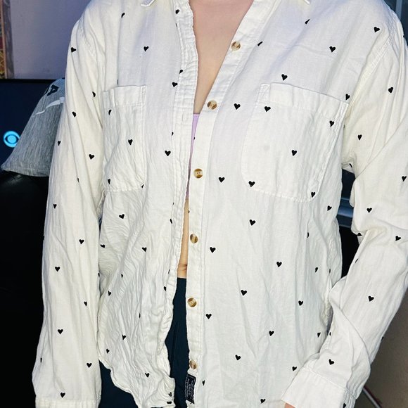 Abercrombie & Fitch Hearts Button Up - Picture 1 of 3